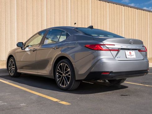 New 2026 Toyota Camry XLE image 7