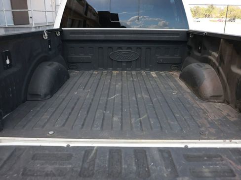 Used 2018 Ford F150 Raptor w/ Equipment Group 802A Luxury image 24