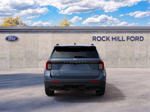 New 2027 Ford Explorer Active RWD image 5