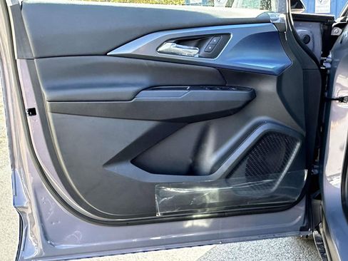 New 2026 Chevrolet Equinox EV LT image 19