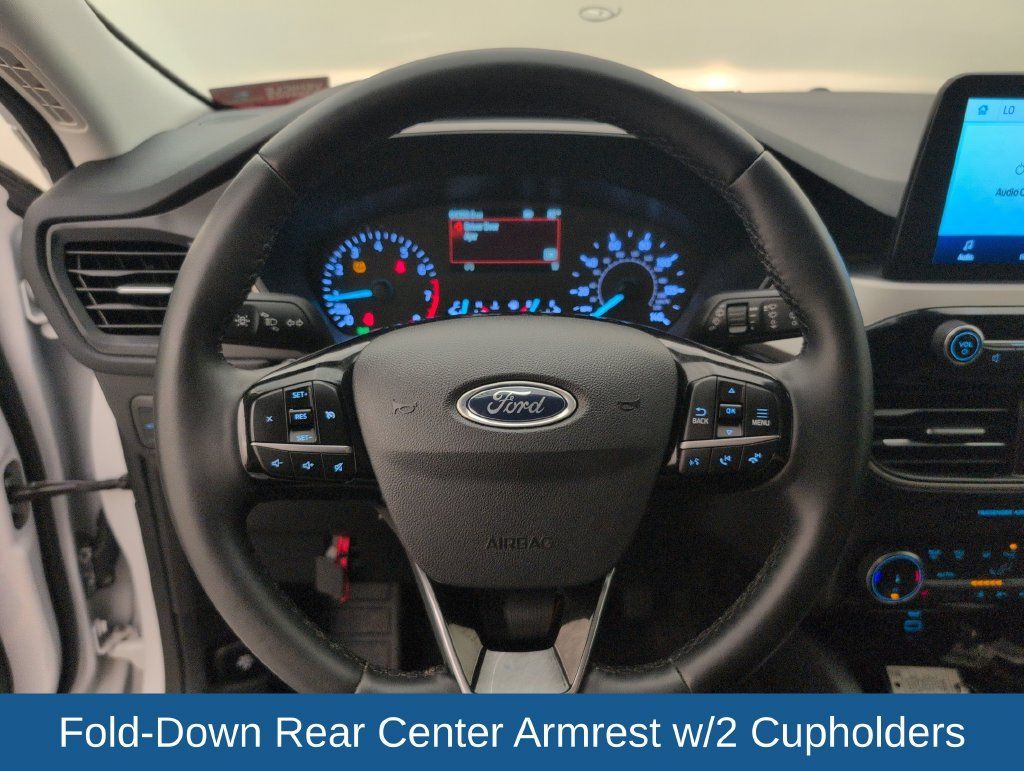 Used 2022 Ford Escape SE w/ Convenience Package FWD image 32