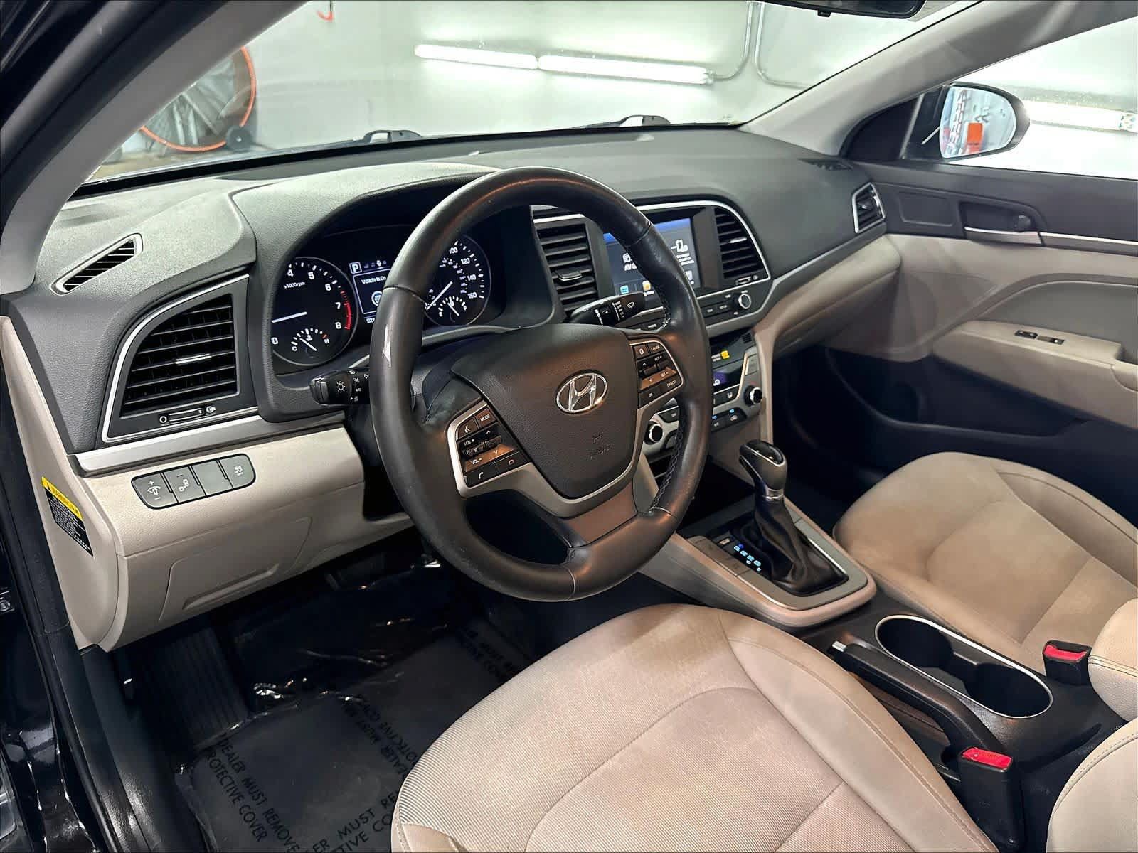 Used 2017 Hyundai Elantra SE w/ SE A/T Tech Package 03 FWD image 15