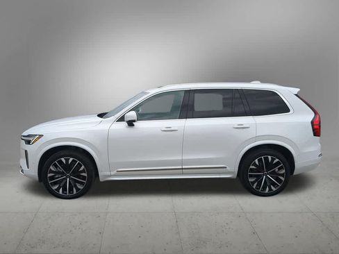 Certified 2026 Volvo XC90 B6 Plus AWD/4WD image 3