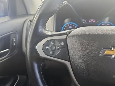 Used 2019 Chevrolet Colorado LT w/ LT Convenience Package RWD image 16