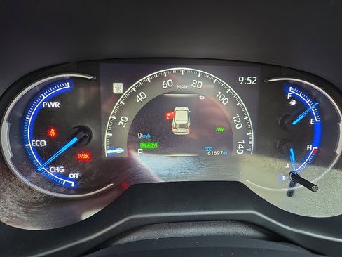 Used 2024 Toyota RAV4 AWD Hybrid image 16