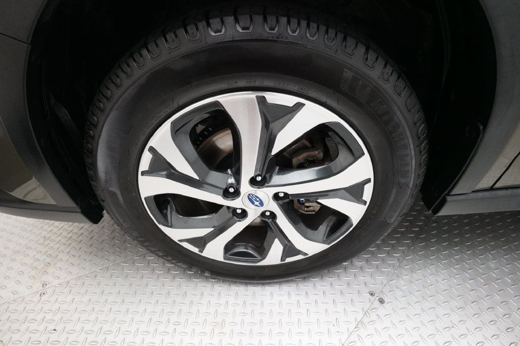 Used 2020 Subaru Outback Touring AWD/4WD image 27