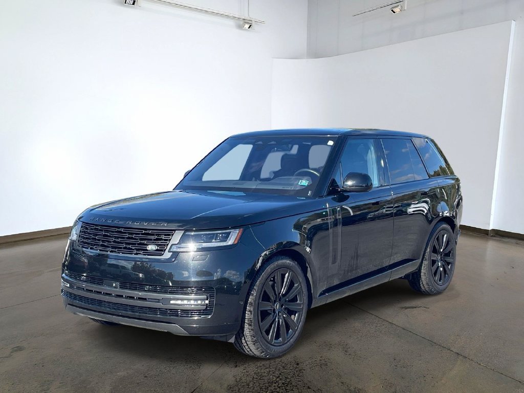 Used 2023 Land Rover Range Rover SE AWD/4WD image 1