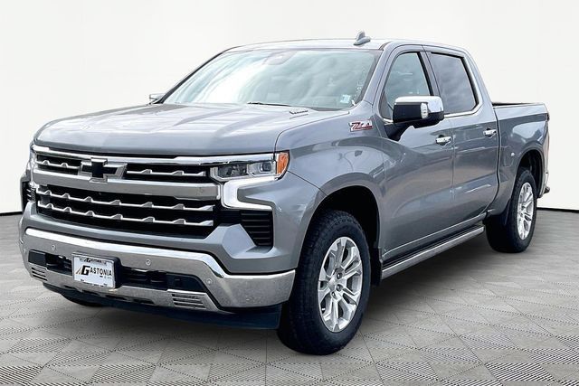 Used 2023 Chevrolet Silverado 1500 LTZ AWD/4WD image 3