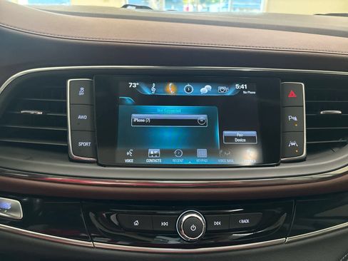 Used 2018 Buick Enclave Avenir w/ Avenir Technology Package image 36