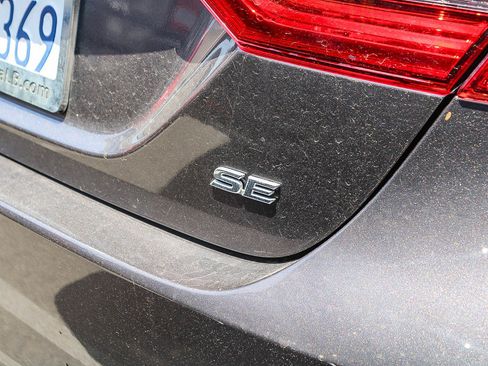Certified 2023 Toyota Camry SE FWD image 16