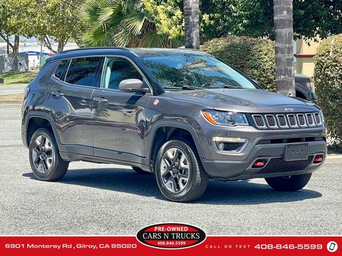 Used 2018 Jeep Compass Trailhawk AWD/4WD image 26