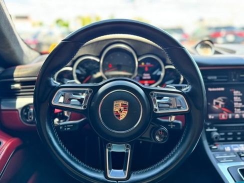 Used 2017 Porsche 911 Carrera 4S AWD/4WD image 22