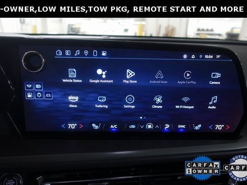 Used 2025 Chevrolet Traverse LT image 14