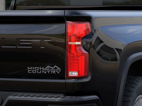 New 2026 Chevrolet Silverado 2500 High Country w/ High Country Premium Package image 12