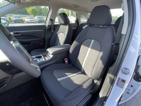 New 2025 Hyundai Sonata SE FWD image 20