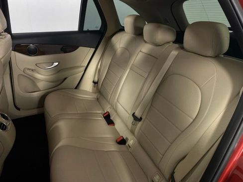 Used 2021 Mercedes-Benz GLC 300 image 15