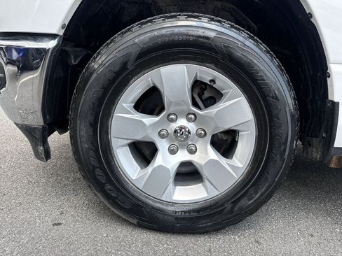 Used 2021 RAM 1500 Big Horn AWD/4WD image 12