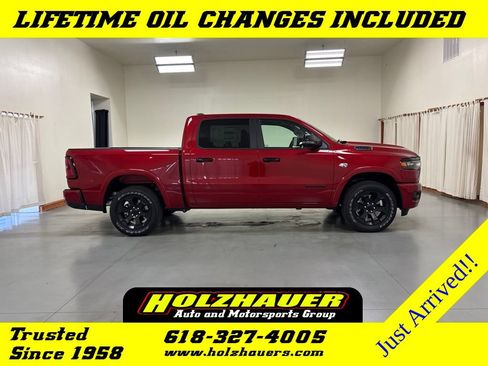 New 2026 RAM 1500 Big Horn AWD/4WD image 1