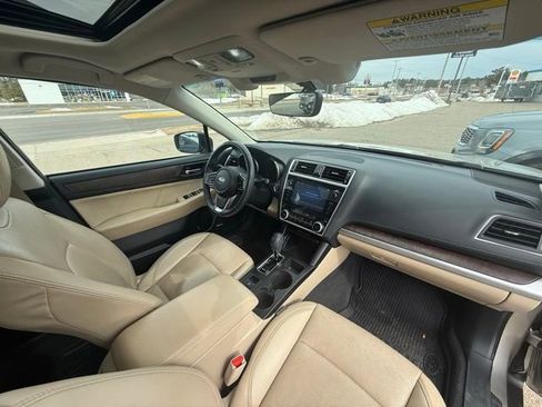 Used 2019 Subaru Outback 2.5i Limited image 22