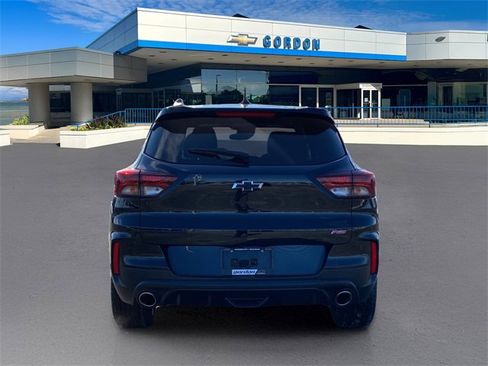 Used 2023 Chevrolet TrailBlazer RS image 4