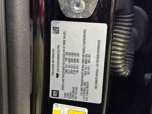 Used 2022 GMC Yukon XL SLT w/ SLT Premium Package image 37