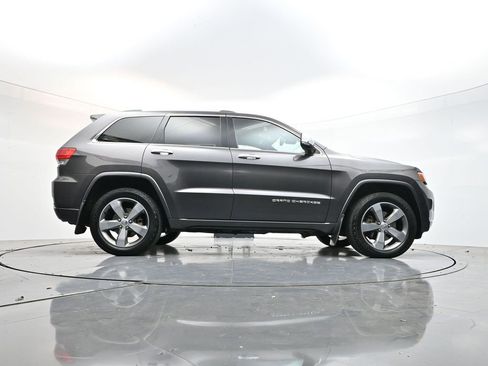 Used 2015 Jeep Grand Cherokee Overland w/ Advanced Technology Group image 40
