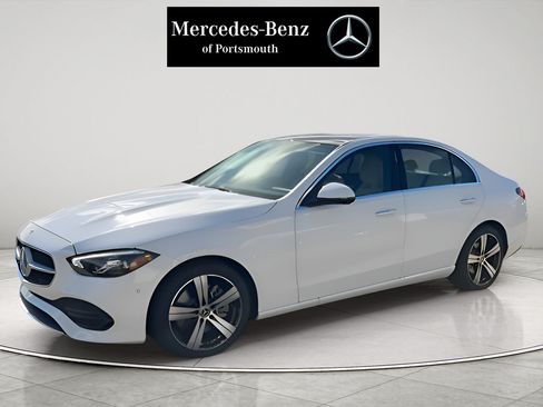 Used 2026 Mercedes-Benz C 300 4MATIC Sedan image 4