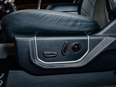 Used 2022 Ford F450 Limited w/ FX4 Off-Road Package image 24