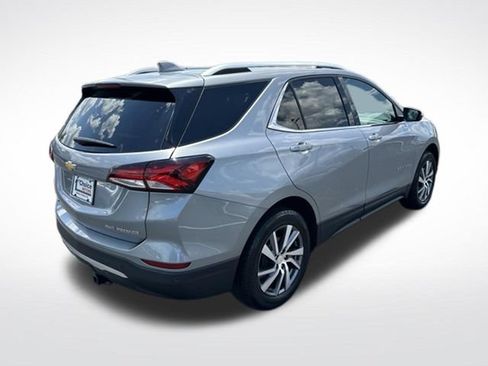 Used 2024 Chevrolet Equinox Premier AWD/4WD image 6