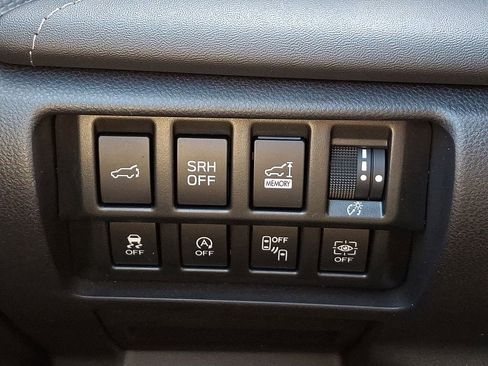 Used 2023 Subaru Forester Touring image 28