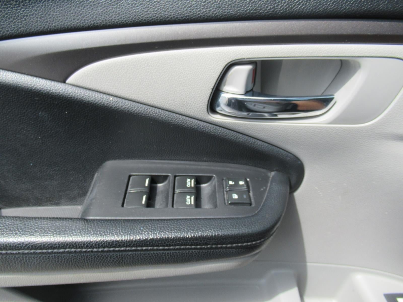 Used 2018 Honda Pilot EX image 21