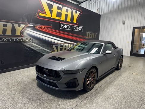 Used 2026 Ford Mustang GT Premium RWD image 1