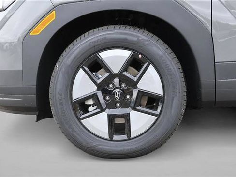 New 2026 Hyundai Santa Fe SE AWD/4WD image 9