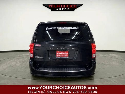 Used 2016 Dodge Grand Caravan American Value Package FWD image 4