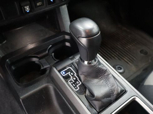 Used 2021 Toyota Tacoma TRD Sport image 20