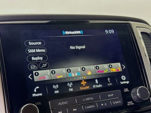 Used 2021 Nissan Titan SV w/ SV Convenience Package AWD/4WD image 30