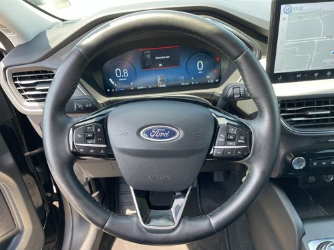 Used 2024 Ford Escape Platinum AWD/4WD image 26