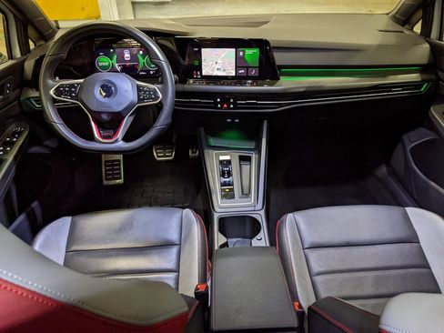 Used 2022 Volkswagen GTI Autobahn image 12