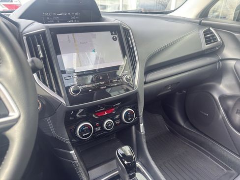 Used 2023 Subaru Forester Touring image 15