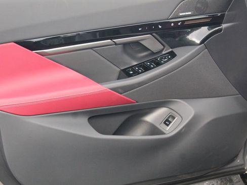 New 2026 BMW 530i xDrive w/ M Sport Package image 20