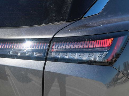 New 2026 Nissan Murano SV AWD/4WD image 9