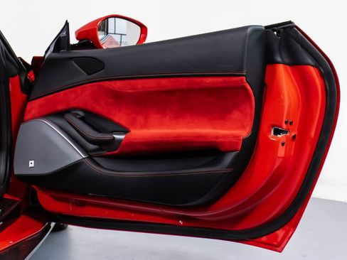 Certified 2019 Ferrari Portofino RWD image 48
