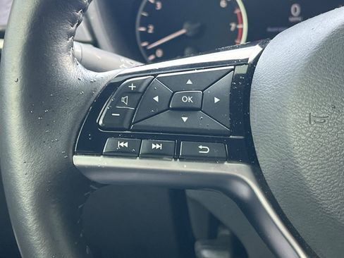 Used 2023 Nissan Altima 2.5 SL image 35