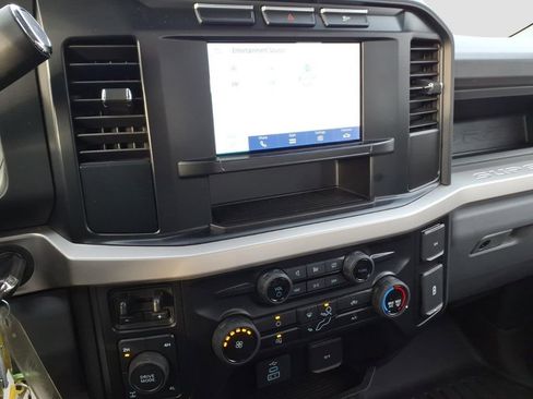 Used 2024 Ford F350 XL w/ XL Chrome Package image 25