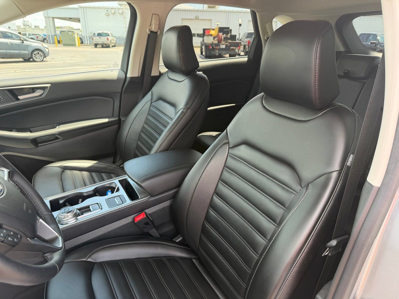 Used 2023 Ford Edge SEL w/ Convenience Package AWD/4WD image 13