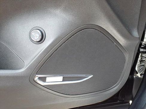 Used 2023 Buick Envision Avenir image 13