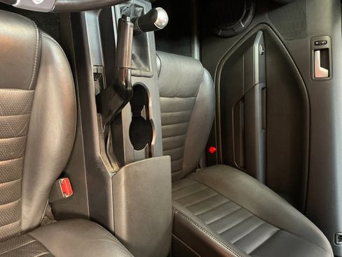 Used 2006 Ford Mustang GT image 26