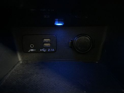 Certified 2022 Subaru Forester Limited AWD/4WD image 32