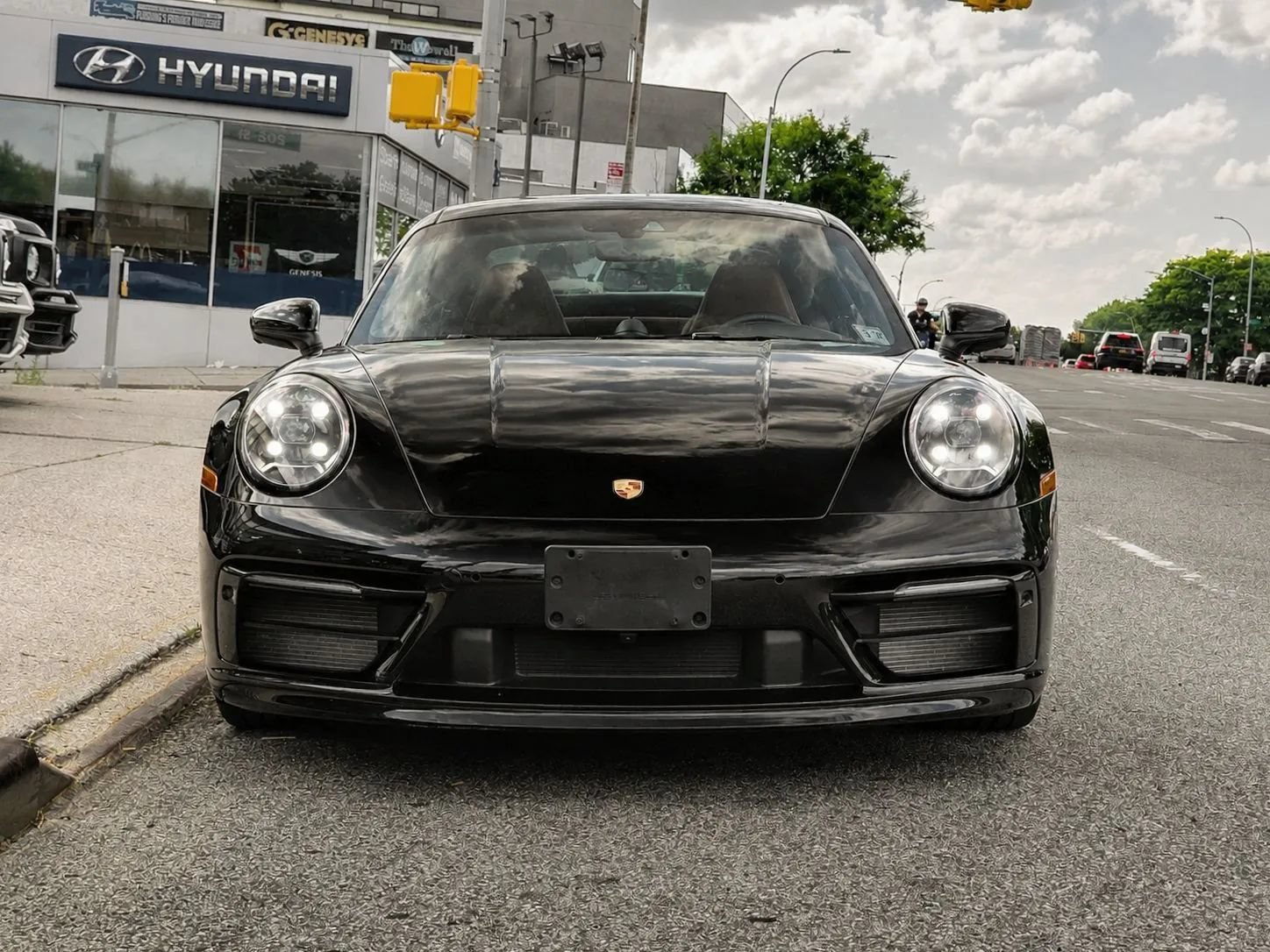 Used 2022 Porsche 911 Carrera 4S AWD/4WD image 5