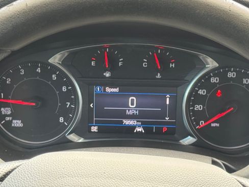 Used 2022 GMC Terrain SLE w/ Driver Convenience Package FWD image 14